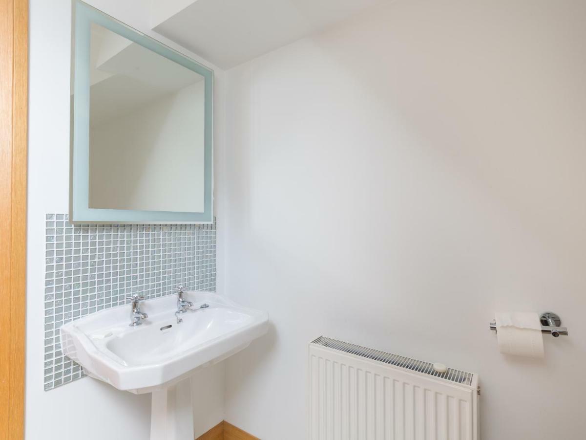 Вилла Cullen 117 Seatown With Sea Views Экстерьер фото